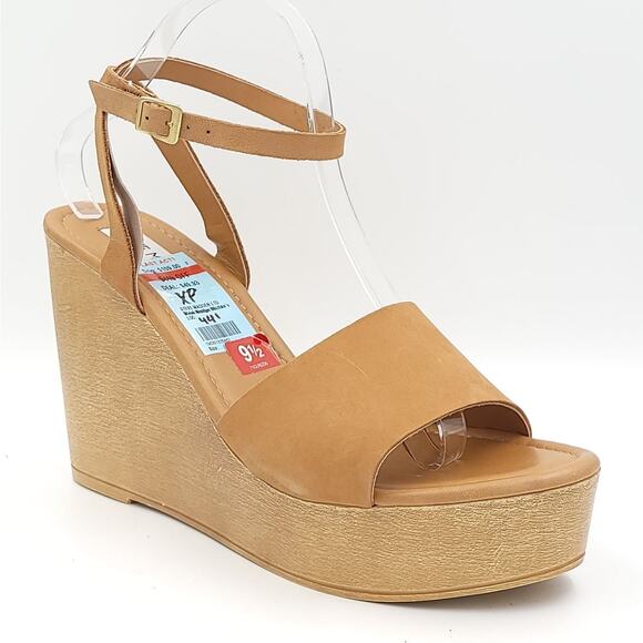 Steve Madden Women Strappy Wooden Wedge Sandals Welsh Size US 9.5 Camel Nubuck - Picture 1 of 6